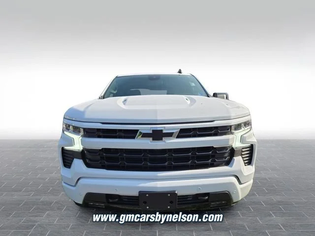 New 2026 Summit White Chevrolet RST image 2