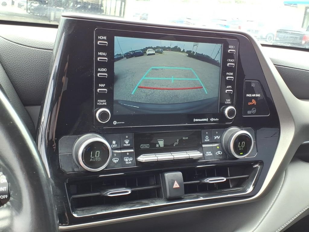 Used 2022 Midnight Black Metallic Toyota LE image 12