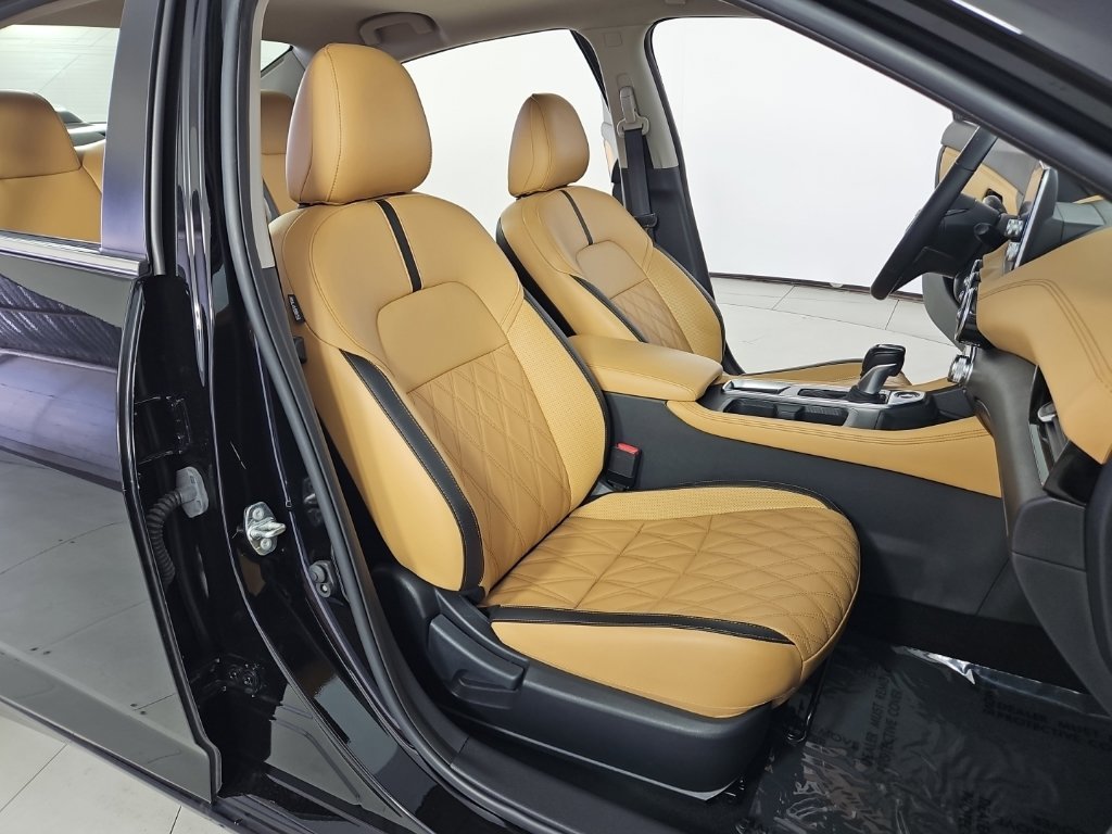 Used 2024 Black Nissan SV image 19