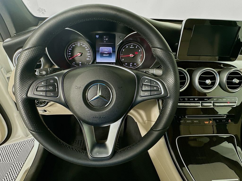Used 2017 White Mercedes-Benz GLC 300 image 11