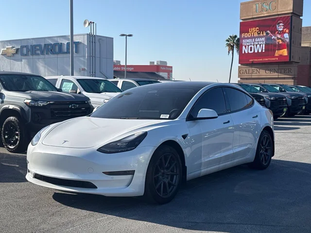 2022 Tesla Model 3 Long Range