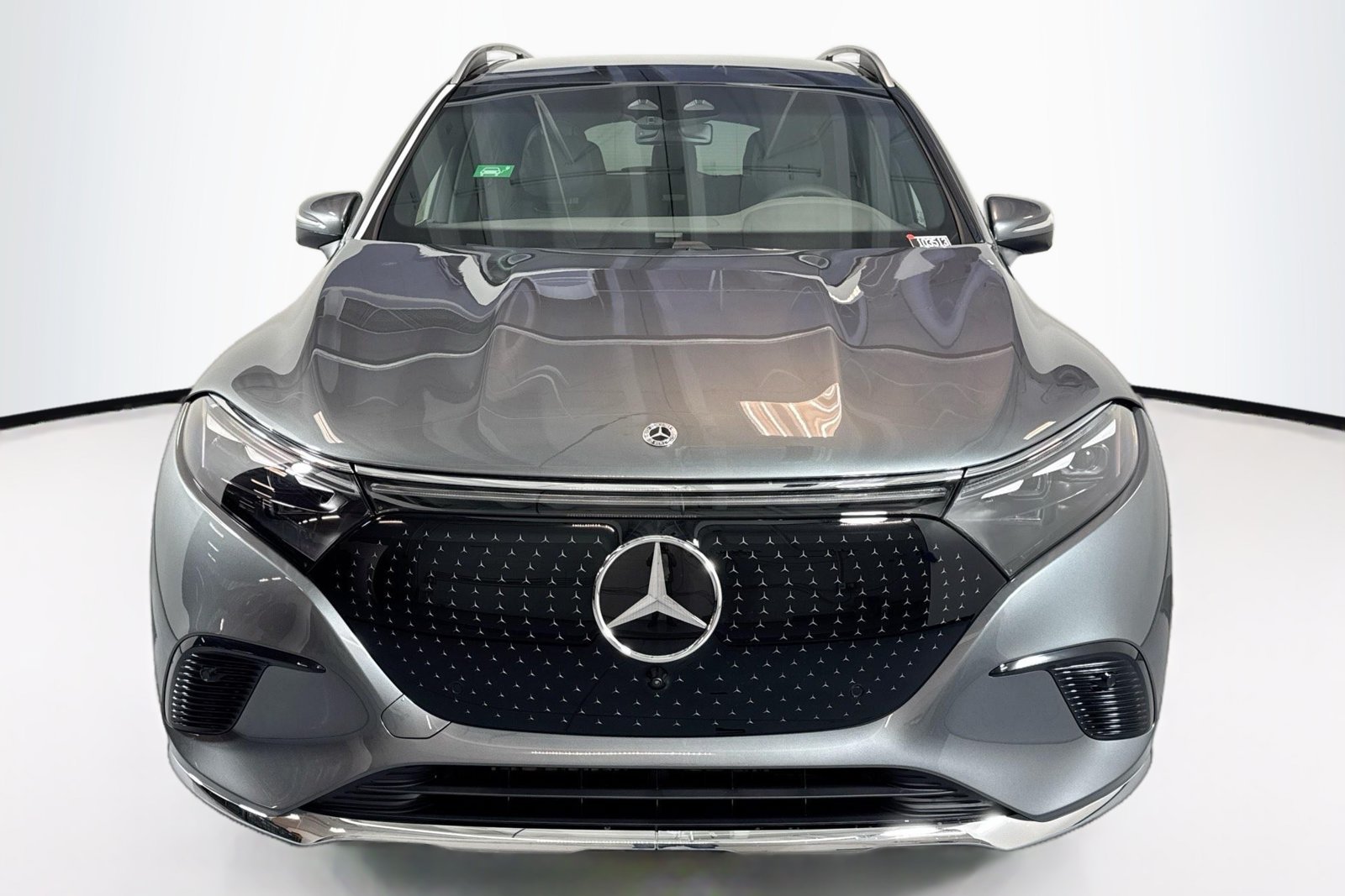 New 2026 Selenite Grey Metallic Mercedes-Benz EQS 400 image 2