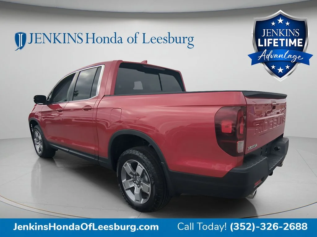 New 2026 Radiant Red Metallic II Honda RTL image 5