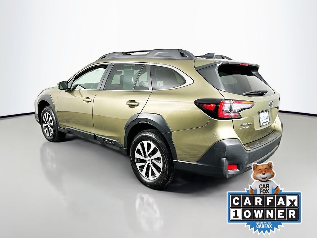 Used 2025 Autumn Green Metallic Subaru Premium image 6