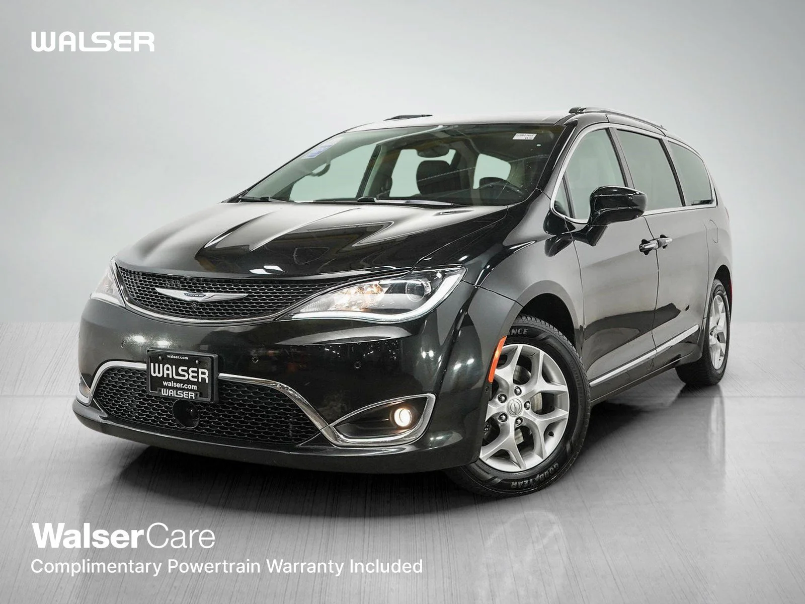 2017 Chrysler Pacifica Touring-L Plus