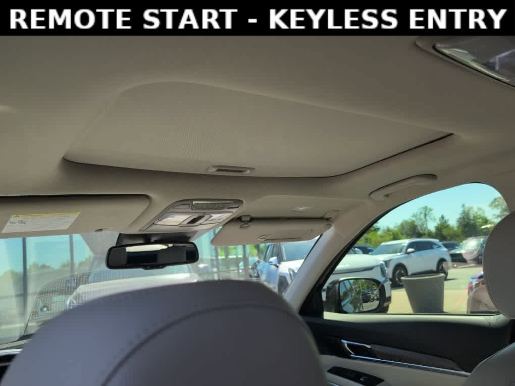Used 2022 Dark Moss Kia EX image 8
