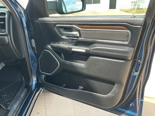 Used 2022 Blue Ram Laramie image 41