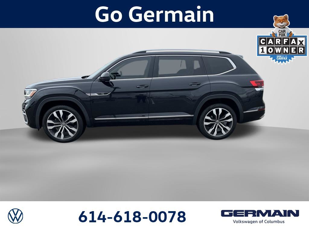 Used 2022 Black Volkswagen 3.6L V6 SEL Premium R-Line image 2
