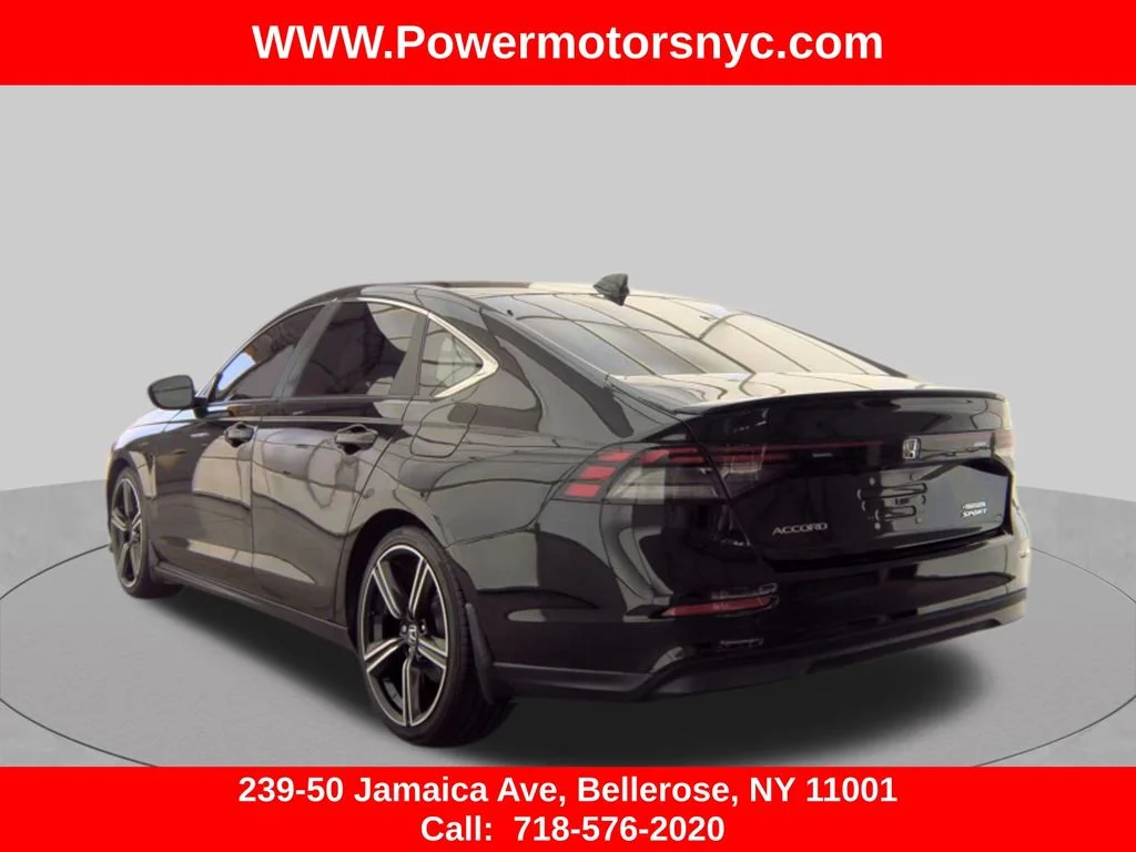Used 2021 Gray Honda LX image 4