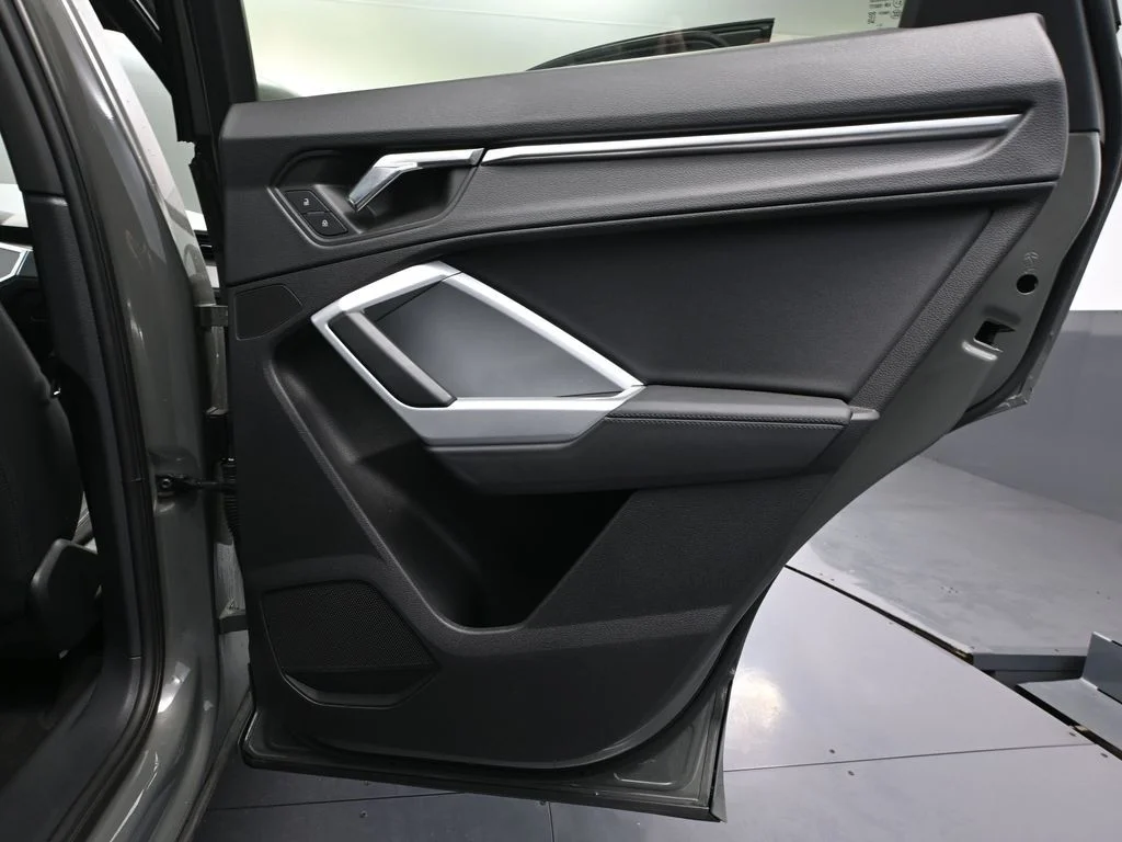 Used 2022 Gray Audi Premium image 39