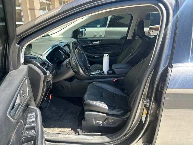 Used 2015  Ford Titanium image 5