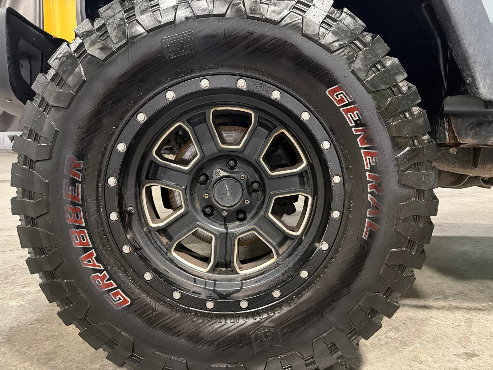 Used 2014 Anvil Clear Coat Jeep Rubicon X image 41