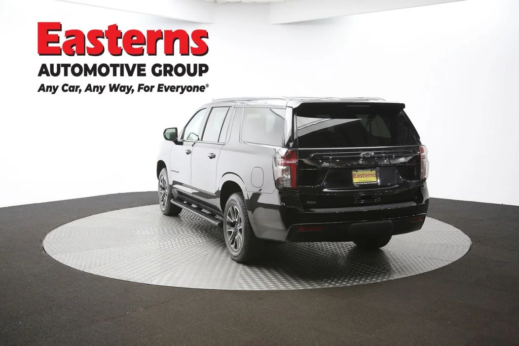 Used 2023 Black Chevrolet Z71 image 41