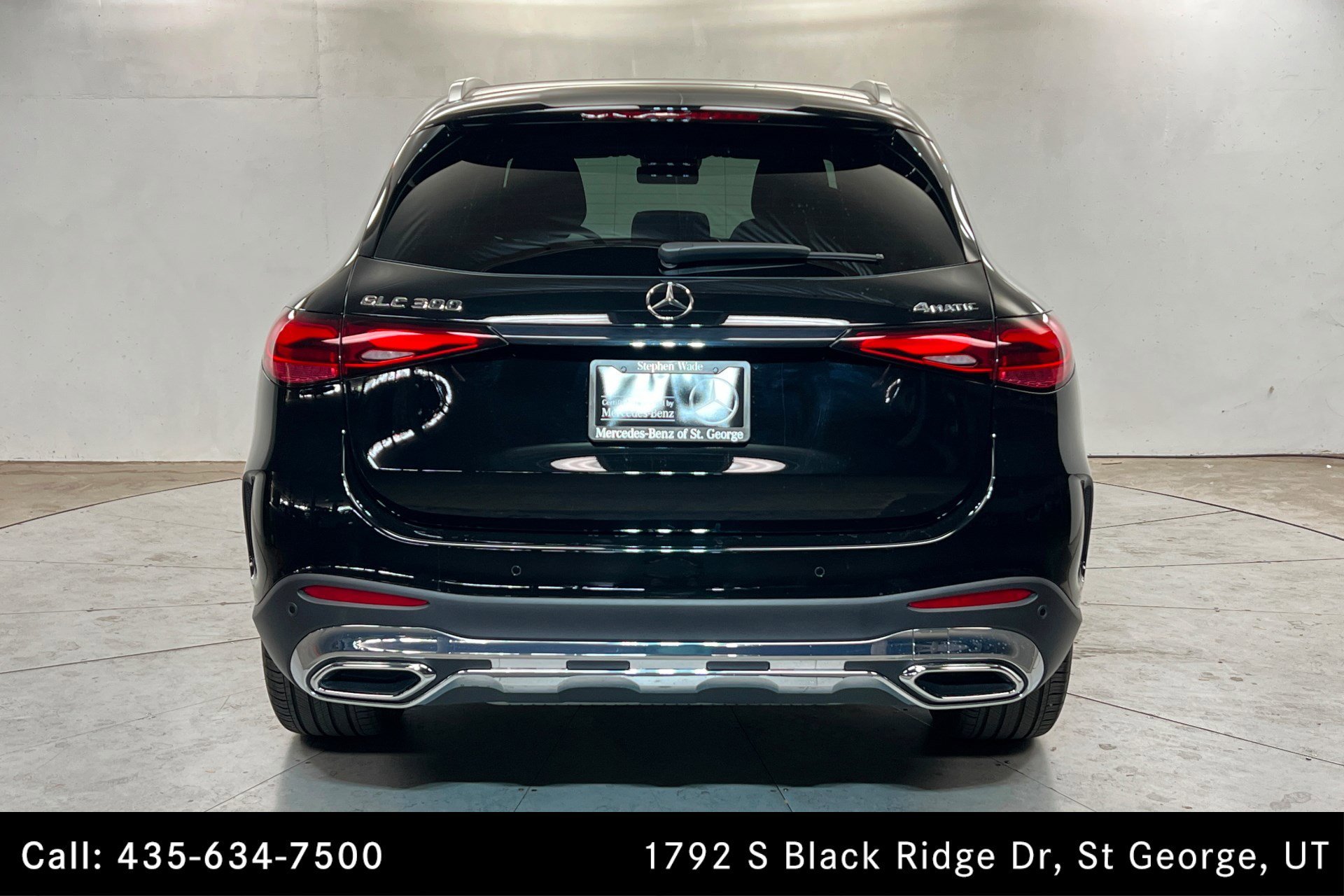Certified Used 2026 Black Mercedes-Benz GLC 300 image 5
