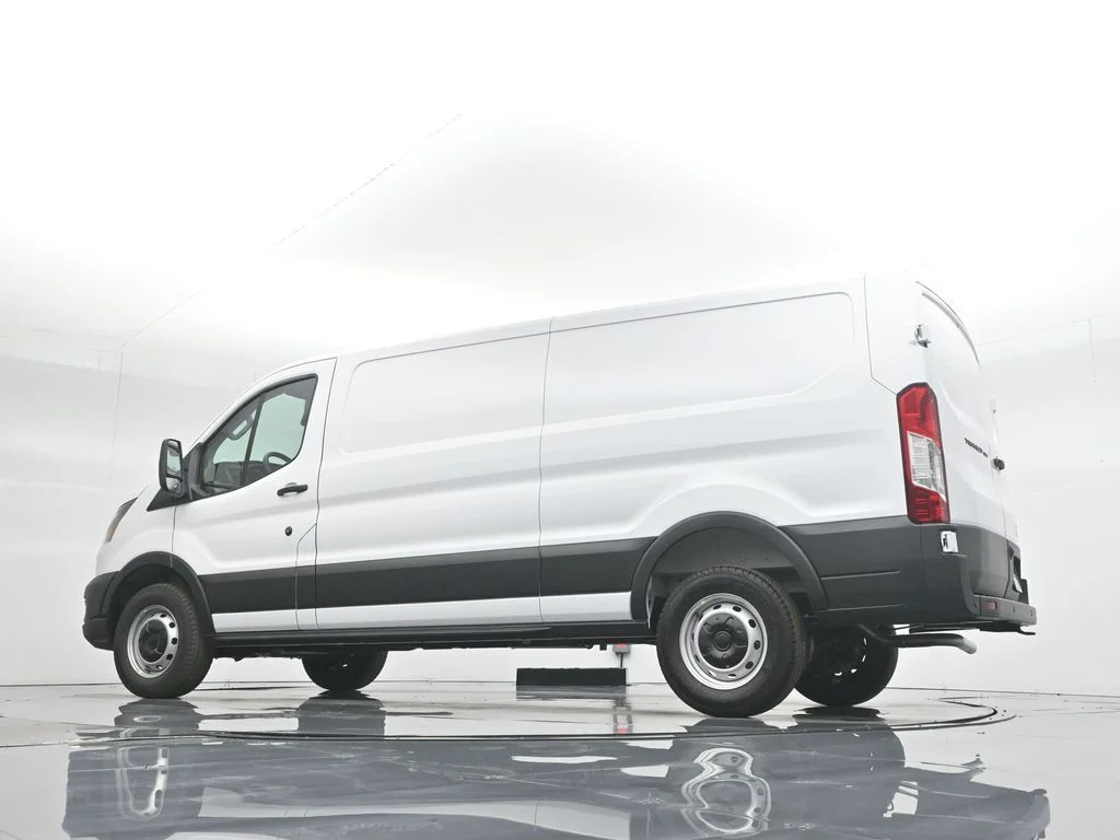 New 2026 White Ford Base image 51