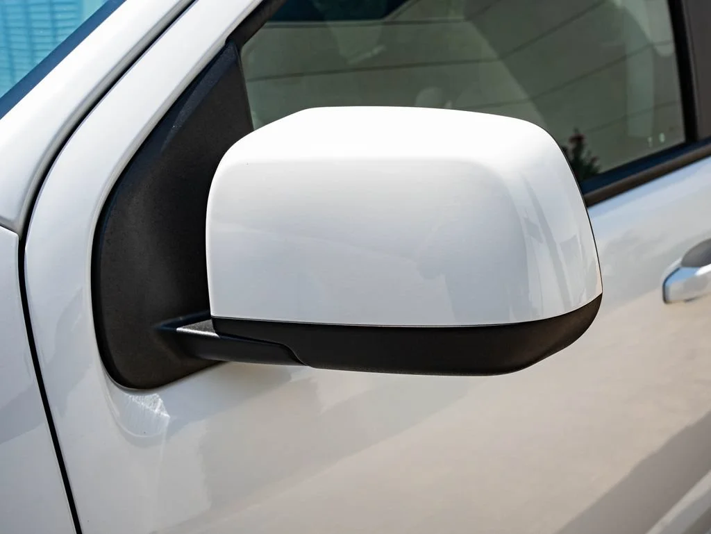 Used 2020 Summit White Chevrolet Work Truck image 15