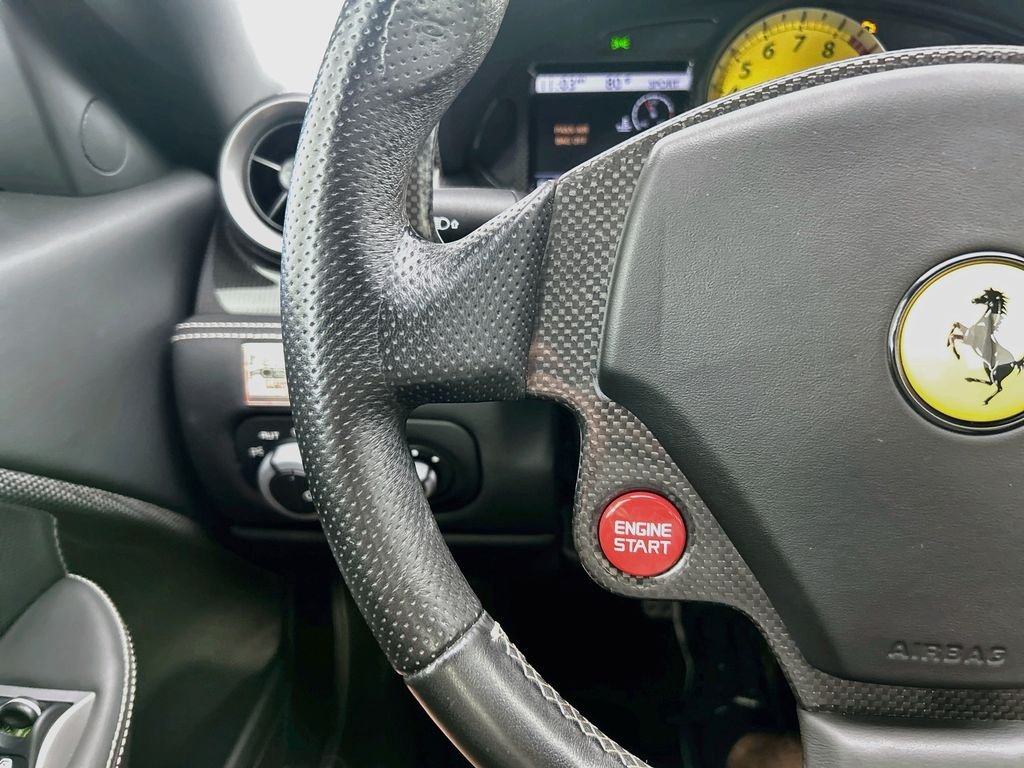 Used 2009  Ferrari  image 11