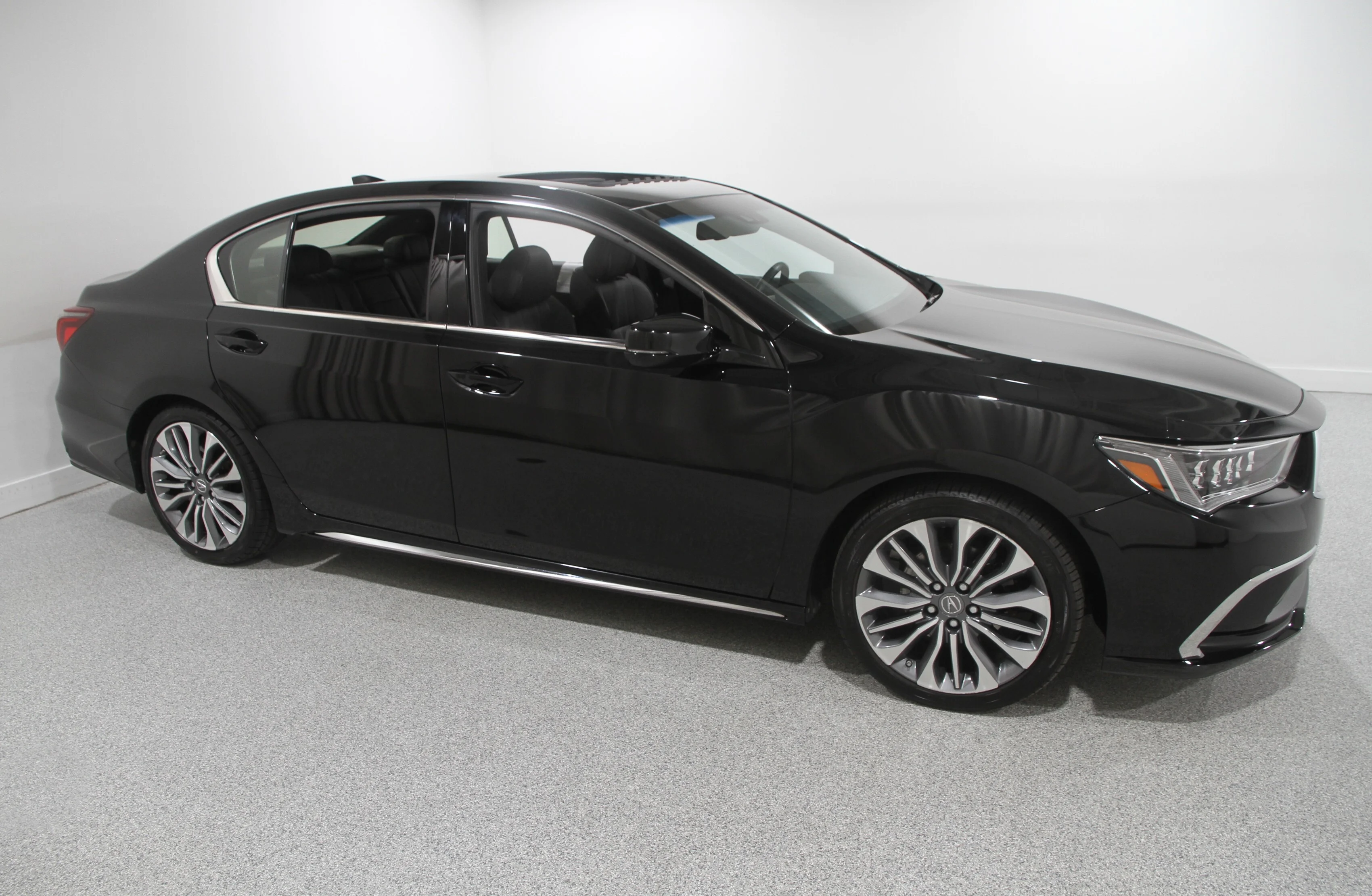 2020 Acura RLX Base