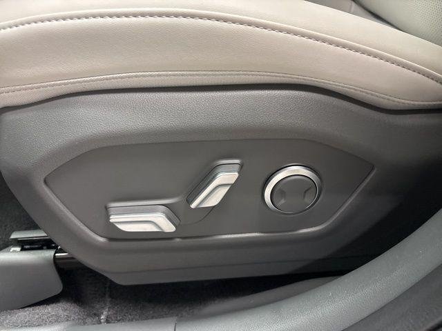 New 2026 Gray Hyundai SEL image 9