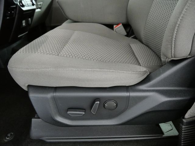 Used 2020 White Ford XLT image 18