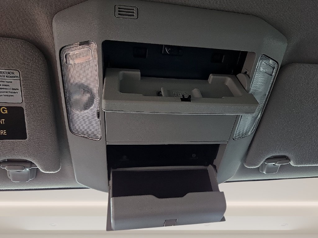 Used 2012 Blue Toyota Grade image 19