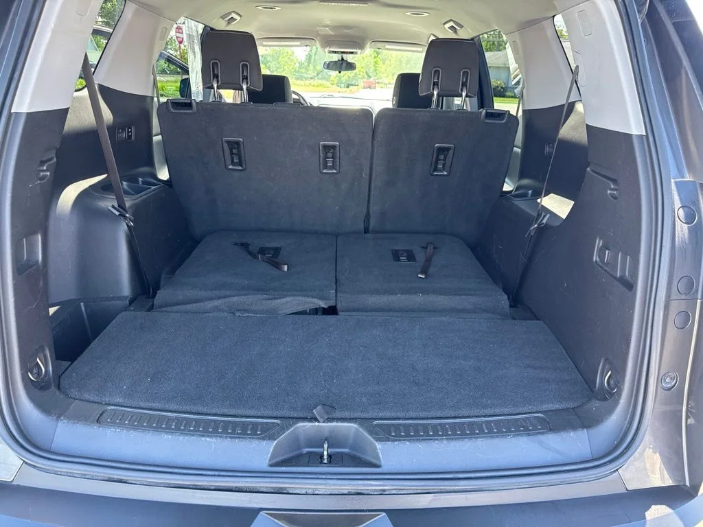 Used 2019 Gray GMC SLE-1 image 41