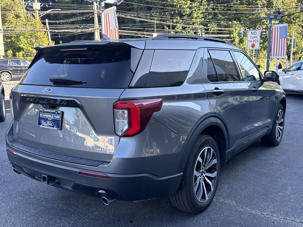 Used 2023 Gray Ford ST-Line image 4