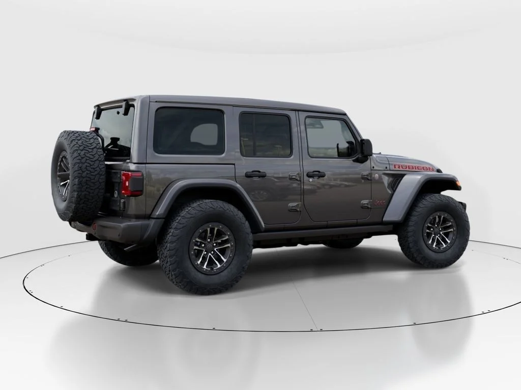 New 2026 Granite Crystal Metallic Clear-Coat Exterior Paint Jeep Rubicon X image 4