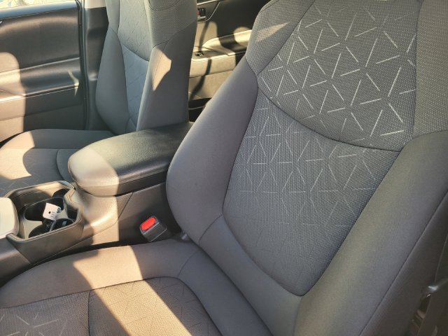 Used 2021 Gray Toyota XLE image 13