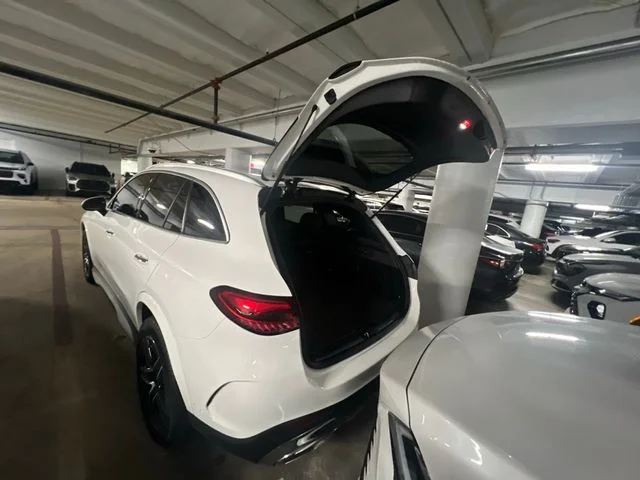 Used 2023 White Mercedes-Benz GLC 300 image 14
