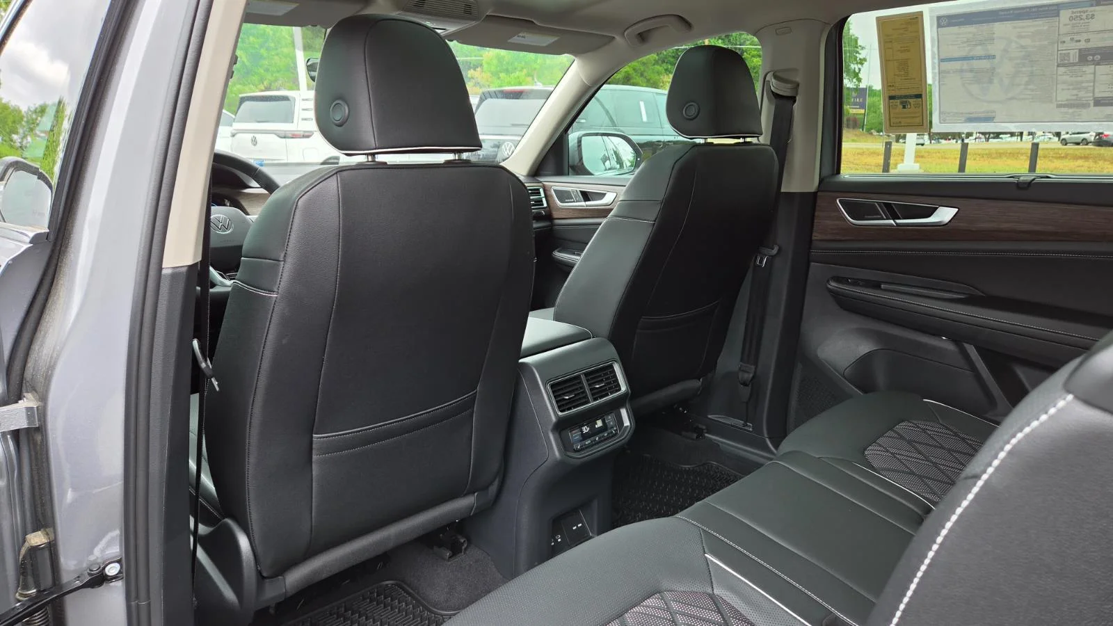 2026 Volkswagen Atlas SEL Premium R-Line - Photo 39