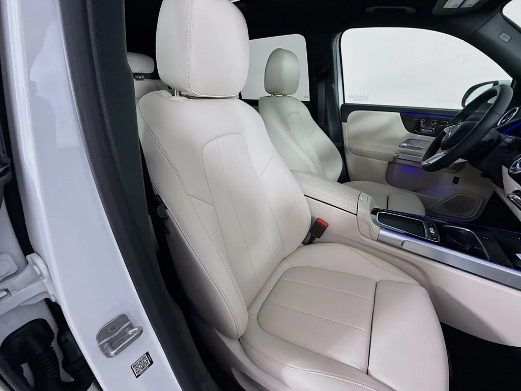 2025 Mercedes-Benz GLB Base - Photo 28