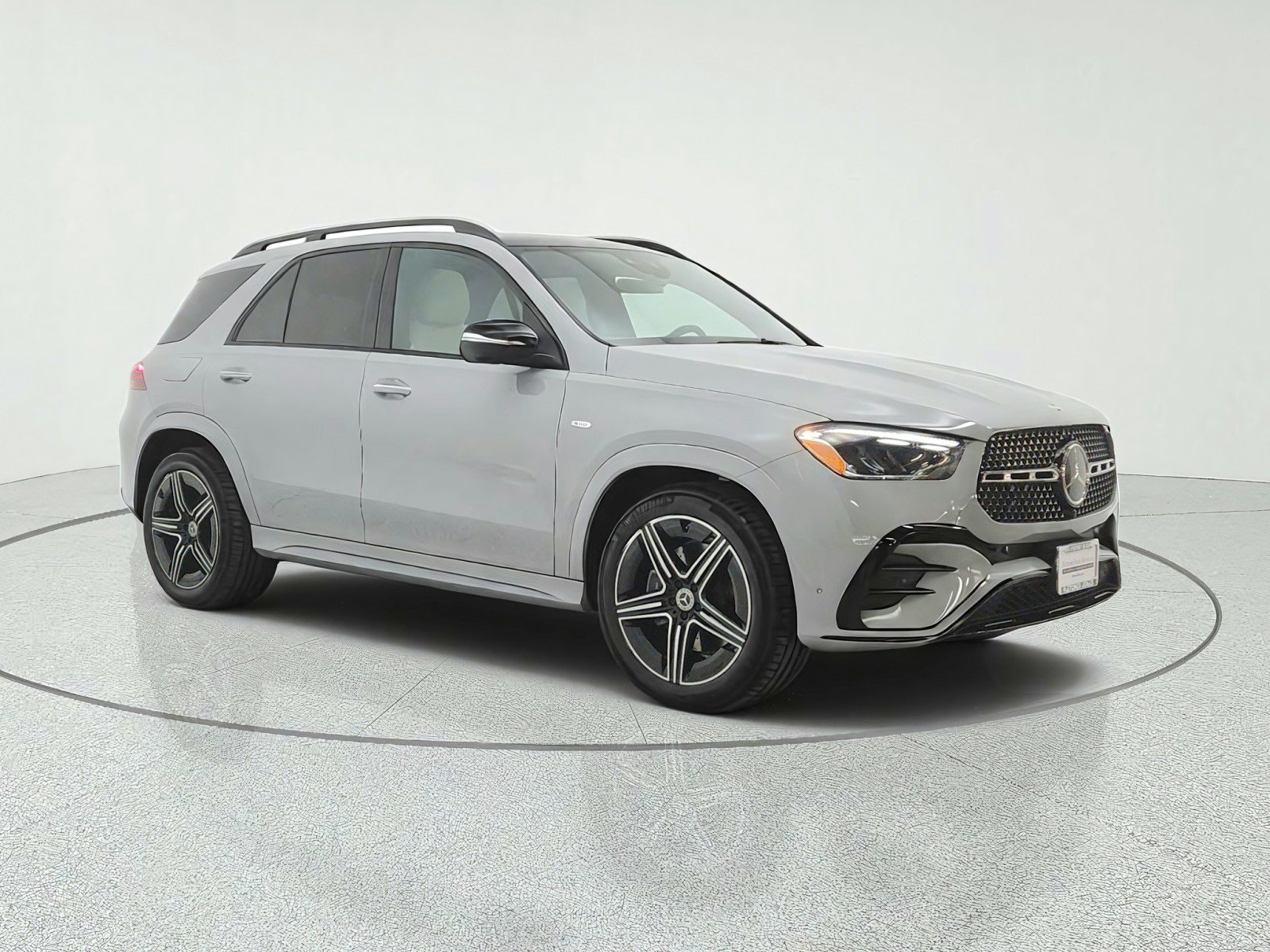 Certified Used 2025 MANUFAKTUR Alpine Grey Mercedes-Benz GLE 450e 4MATIC® SUV image 3