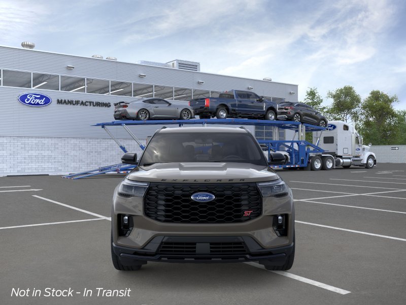 2026 Ford Explorer — photo 7
