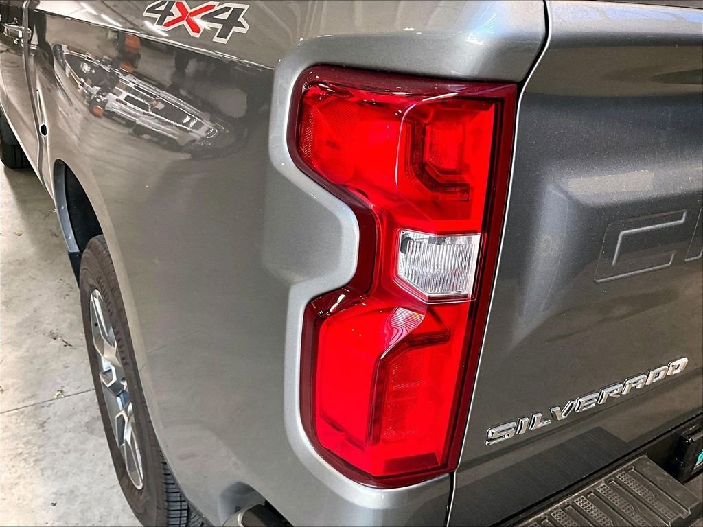 Used 2026 Gray Chevrolet RST image 35