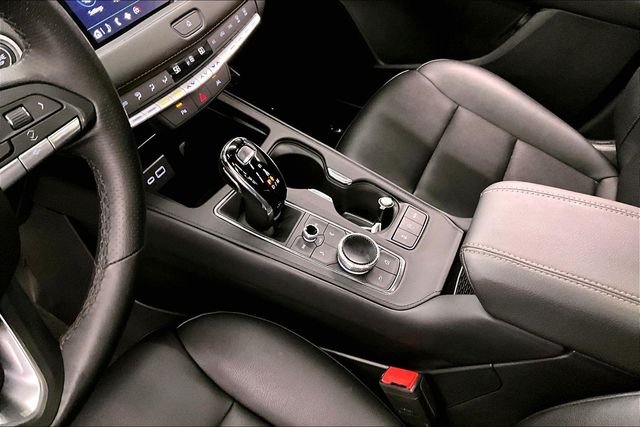 2023 Cadillac XT4 Sport - Photo 17