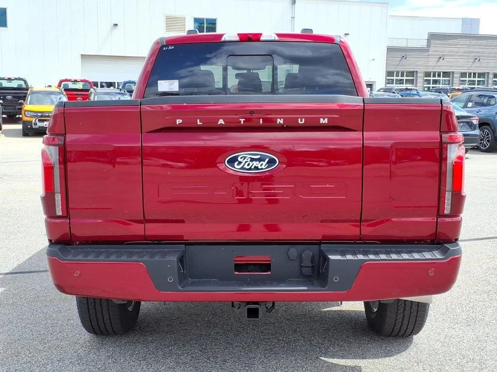 New 2026 Ruby Red Metallic Tinted Clearcoat Ford Platinum image 5