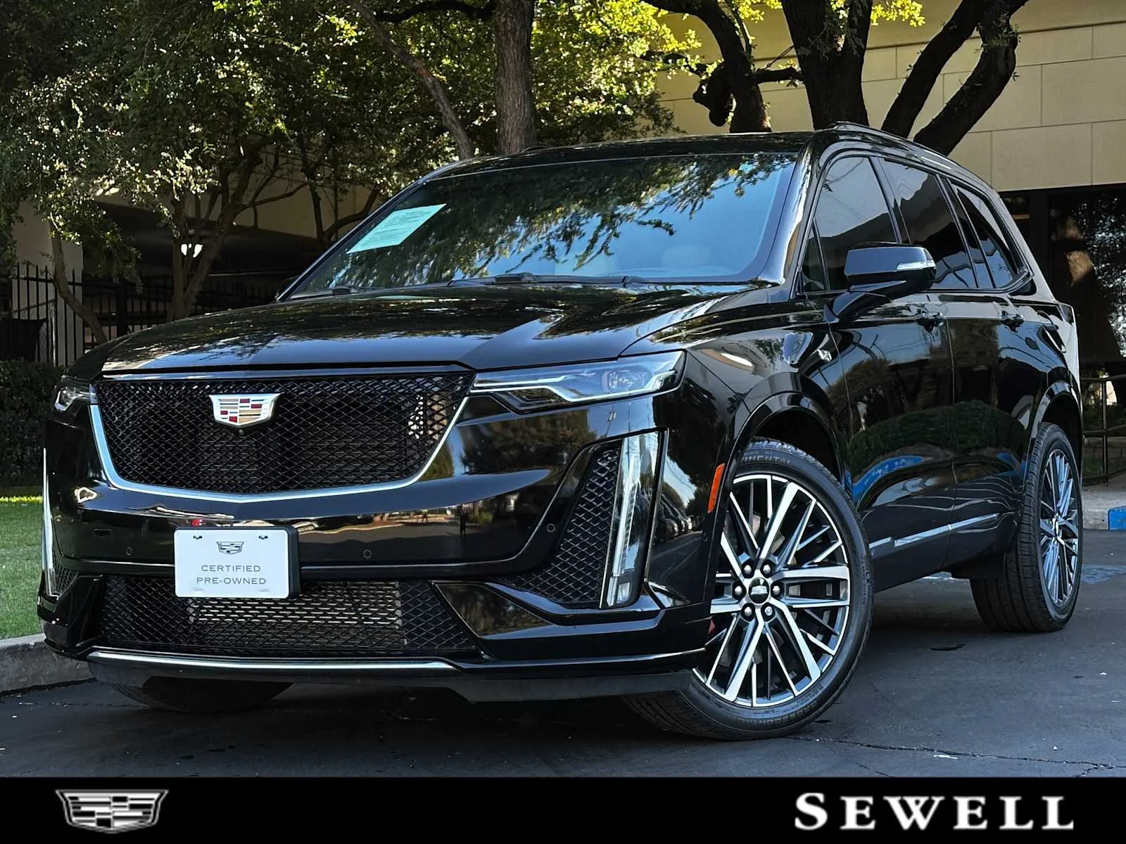 2025 Cadillac XT6