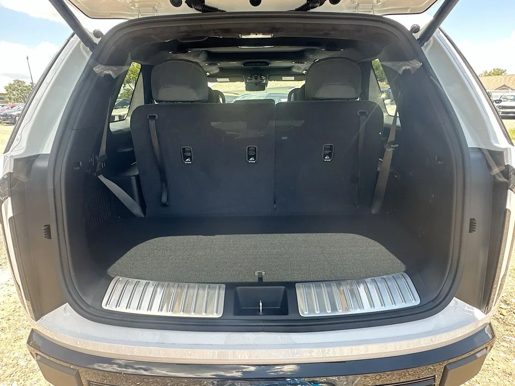 New 2027 Glacial White Pearl Kia X-LINE SX PRESTIGE image 28