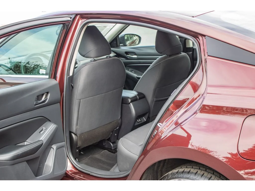 Used 2025 Garnet Pearl Metallic Nissan SV image 14