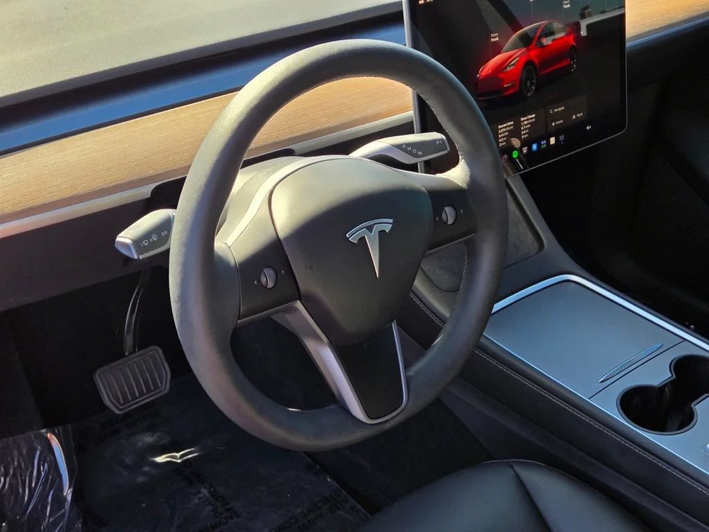Used 2024 Red Tesla Long Range image 18