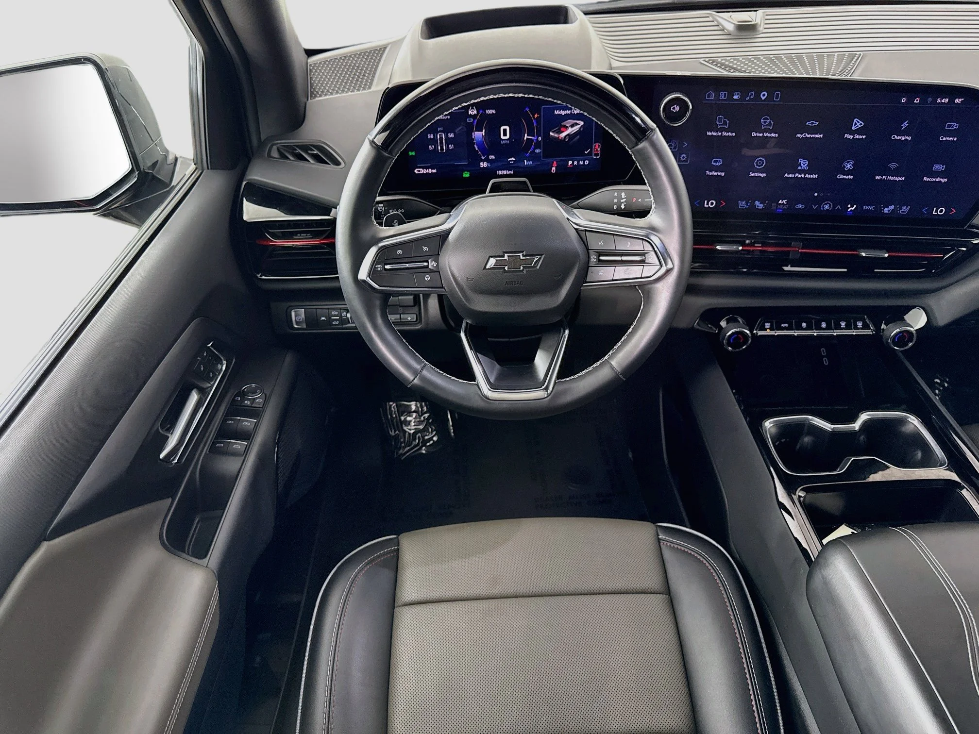 Used 2026 Black Chevrolet Trail Boss - Max Range image 24