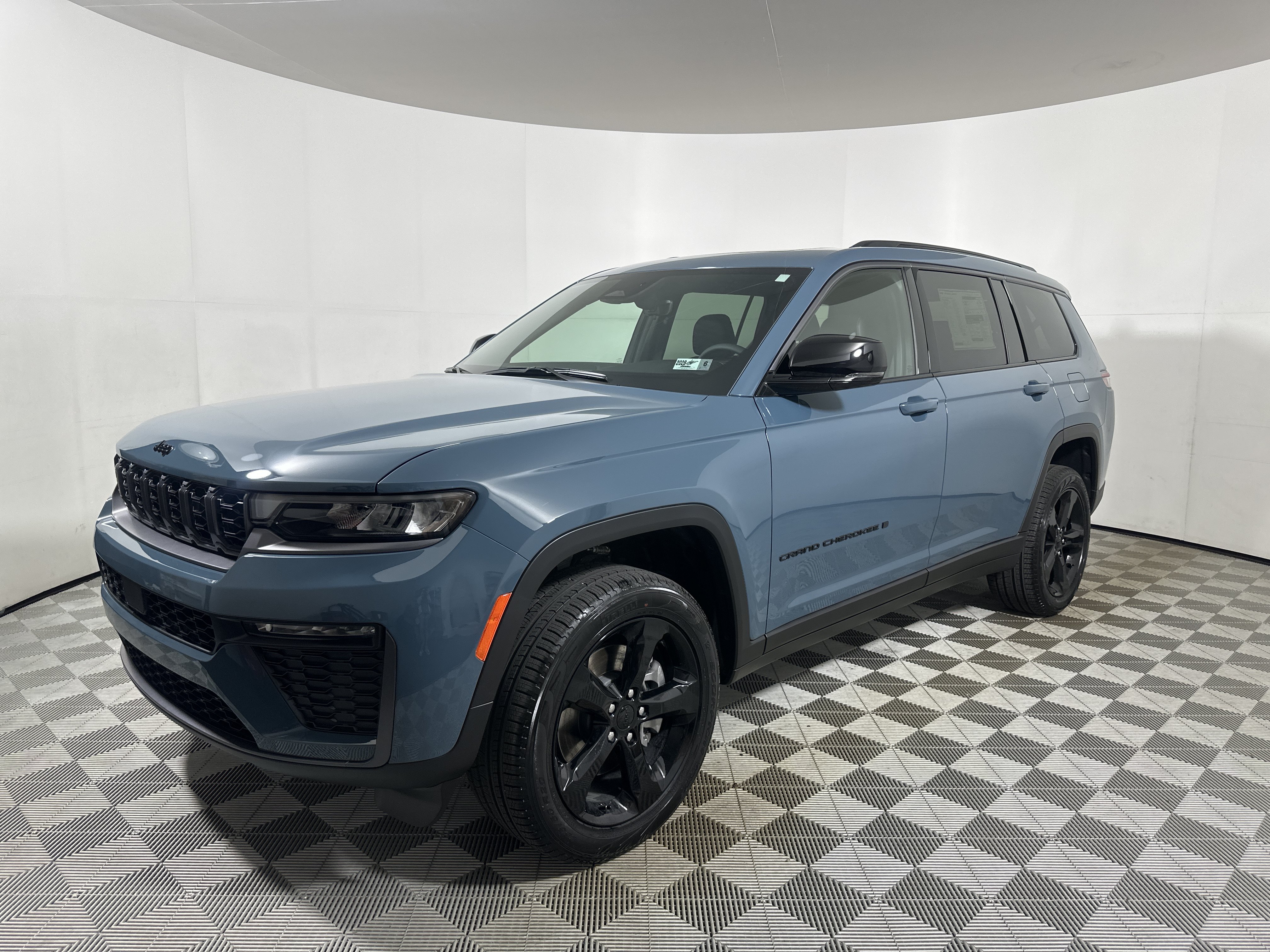 New 2026 Steel Blue Exterior Paint Jeep Limited image 3