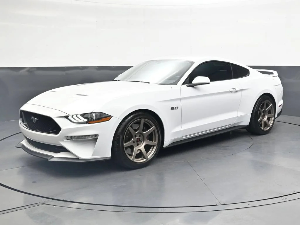 Used 2020 White Ford GT image 9