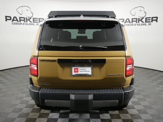 Certified Used 2025 Trail Dust/Gray Scape Toyota w/ Premium Pkg image 6