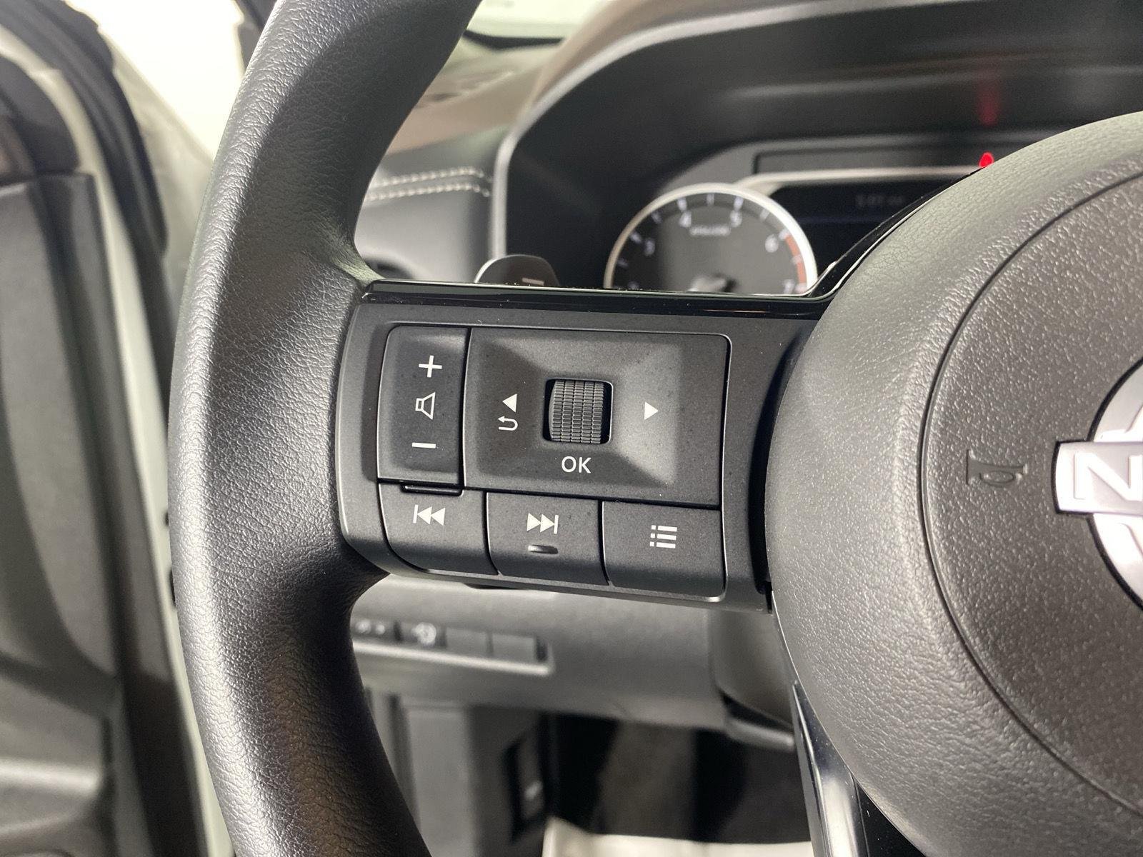 Used 2023 Pearl White Tricoat Nissan SV image 20