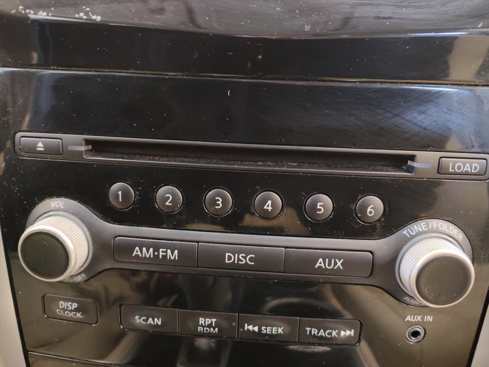 Used 2015 Gun Metallic Nissan S image 30