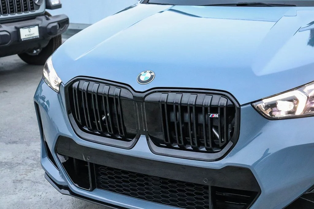 Used 2024 Gray BMW M35i image 6