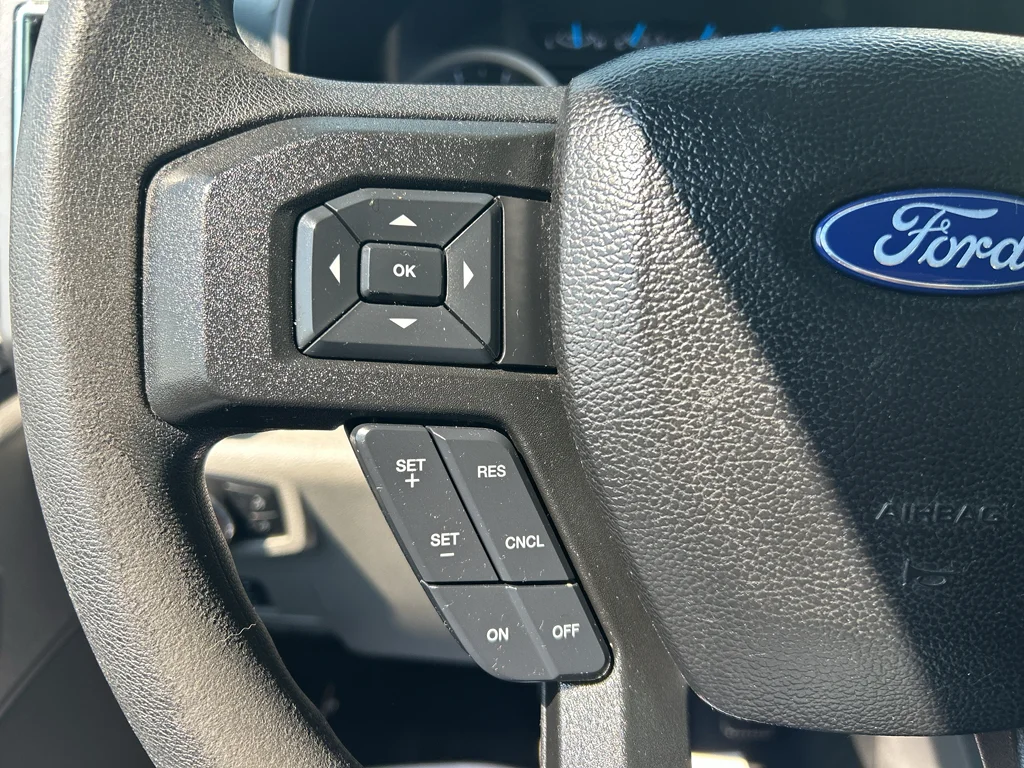 Used 2017 Magnetic Metallic Ford XLT image 11