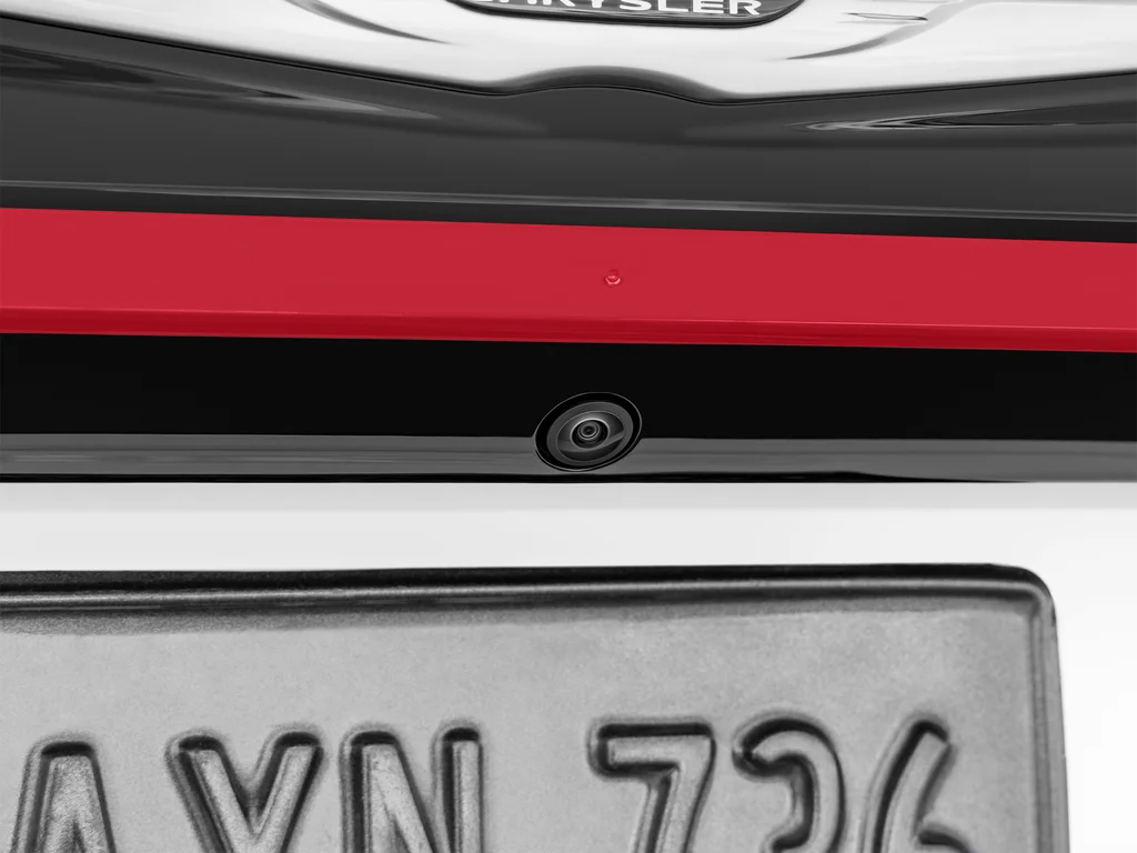 Used 2024 White Chrysler Limited image 60